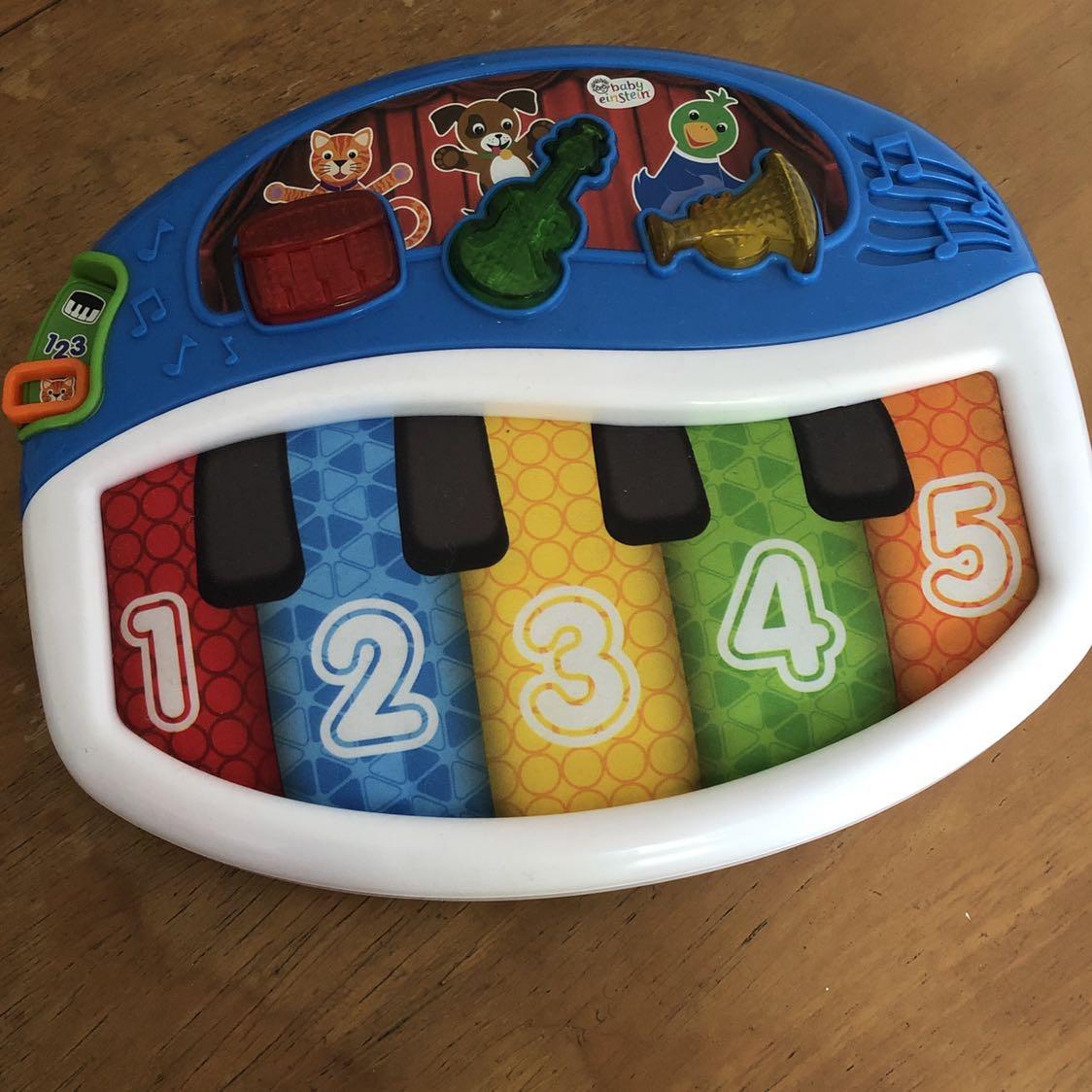 baby einstein musical piano