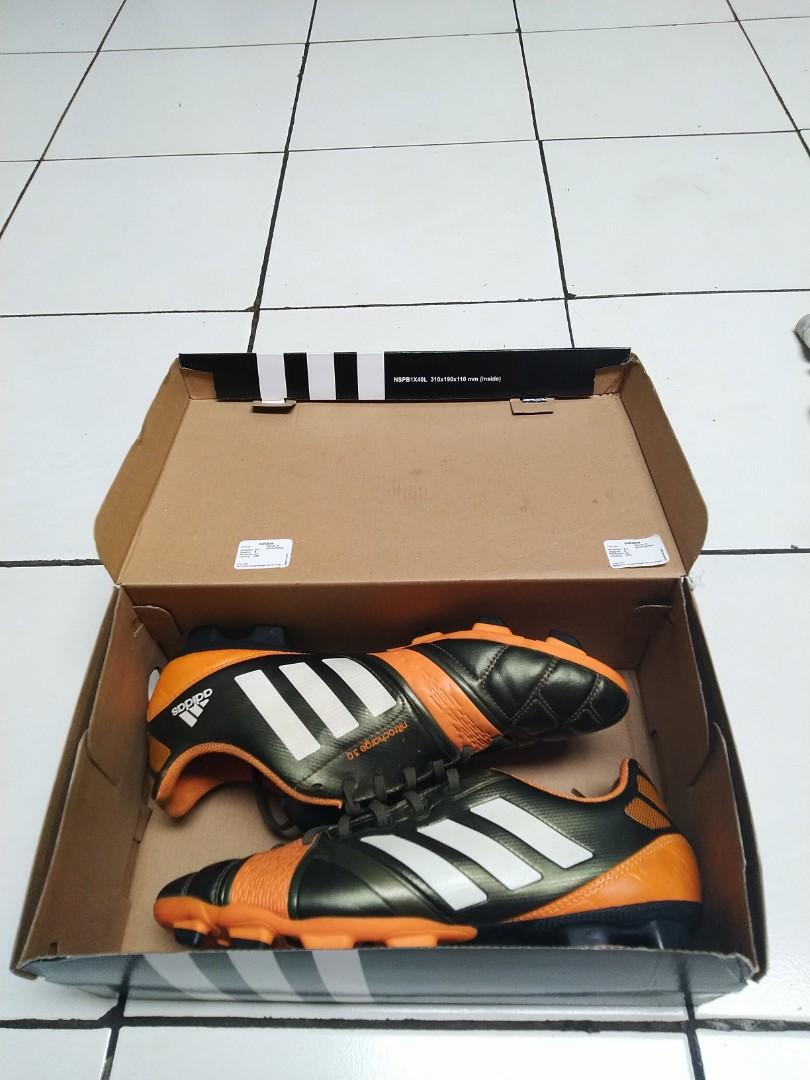 Sepatu Bola Adidas Nitrocharge 3.0 Olah Raga Perlengkapan