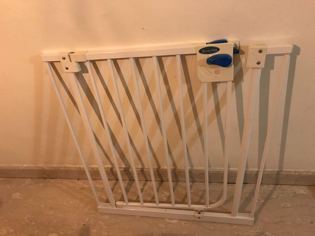 Sturdy baby gate, Babies & Kids, Baby Nursery & Kids Furniture, Cots
