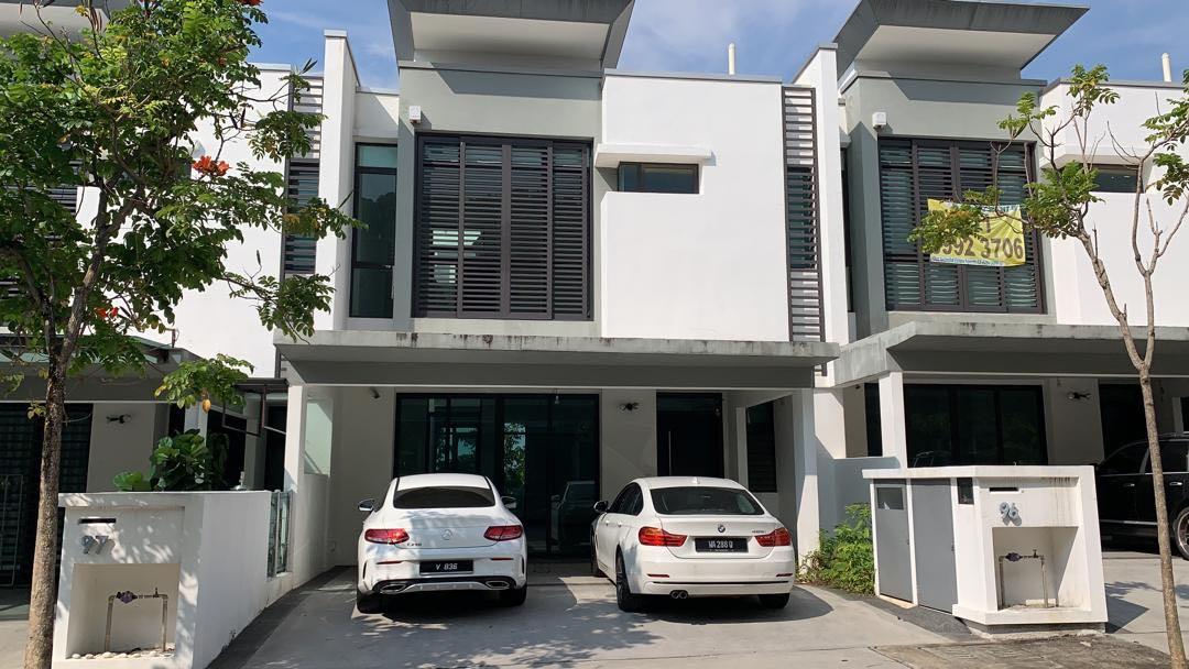 Sunway Montana Courtyard 3story Below Market Property For Sale On Carousell