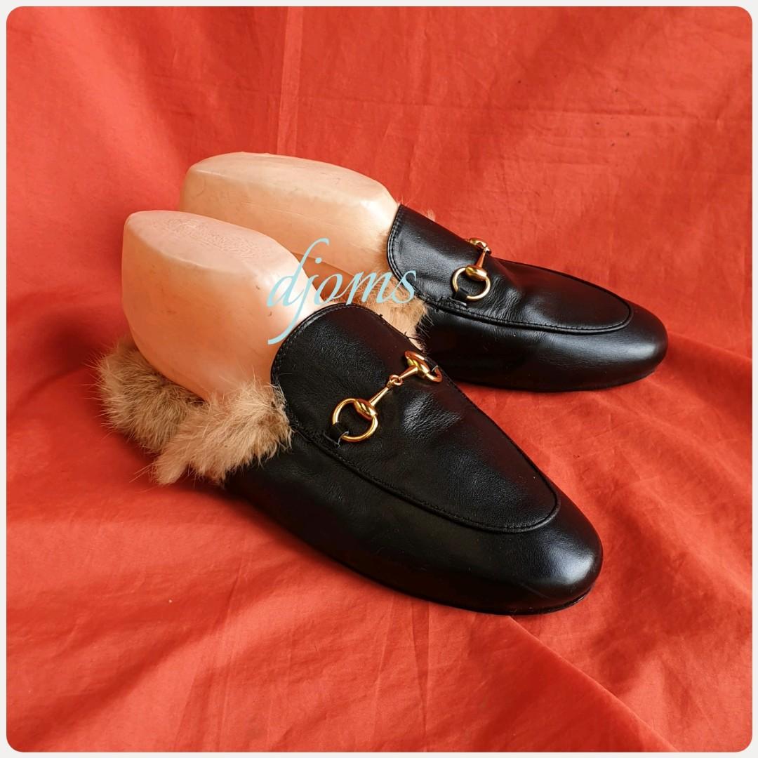 ladies black leather mules