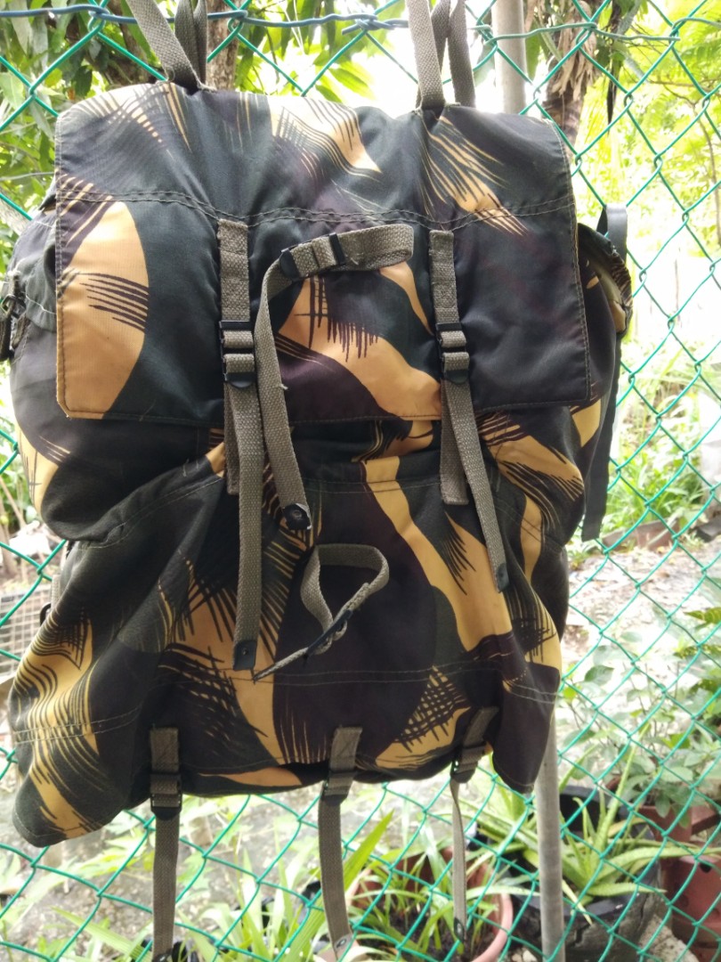 Vtg Bag Askar Men S Fashion Bags Wallets Backpacks On Carousell