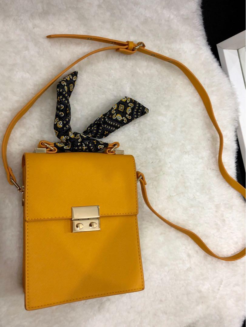 Out of breath Bore fracture Zara Mustard Yellow Crossbody Bag with Scarf Tie, Women's Fashion, Bags &  Wallets, Cross-body Bags on Carousell
