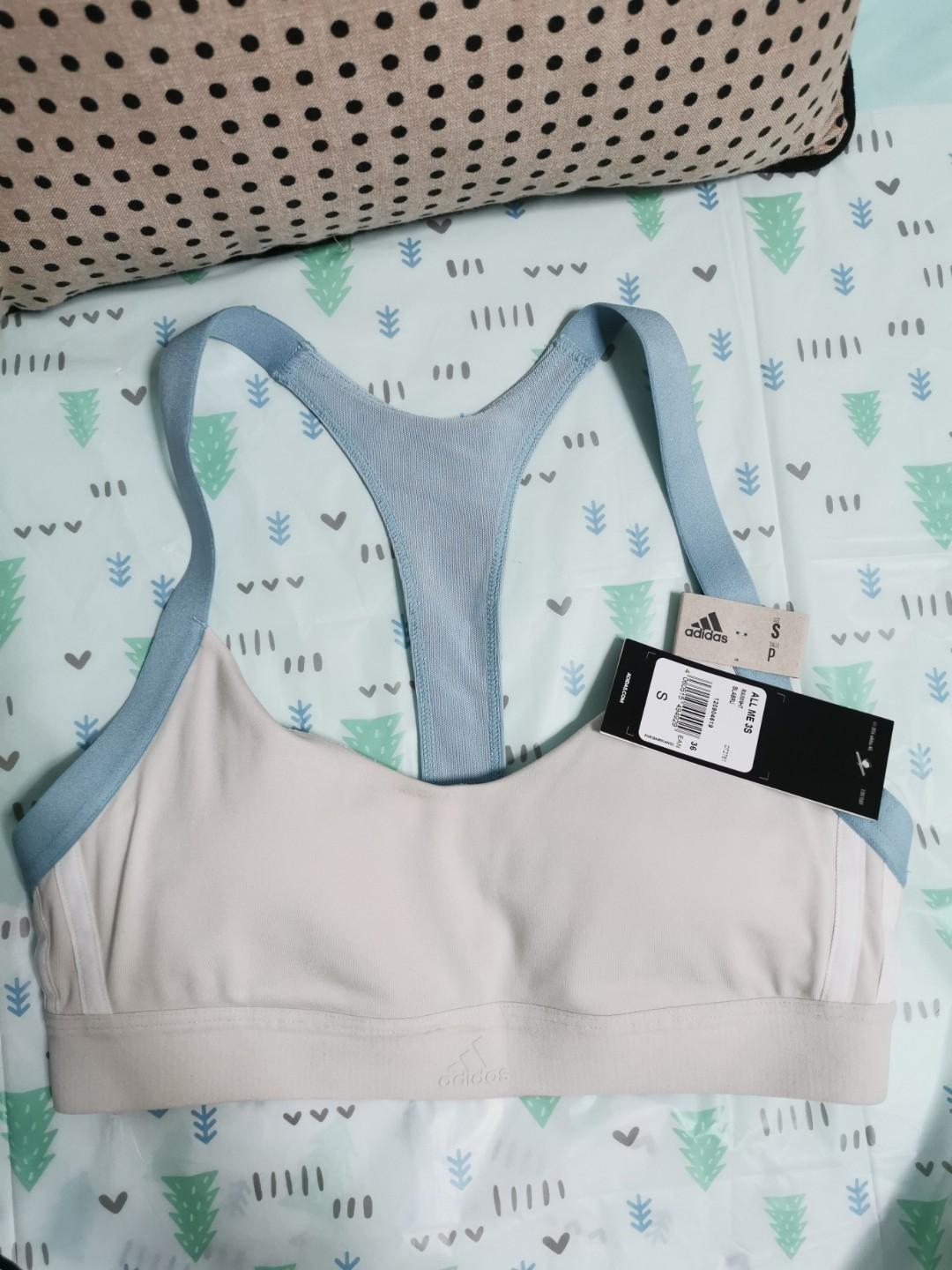 she sports bra