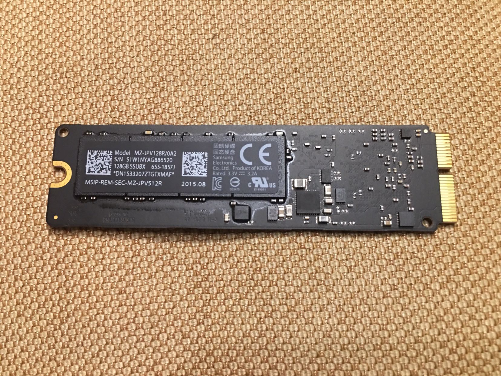 MacBook Air Pro 原廠固態硬碟128GB SSD Apple A1398 A1465 A1466