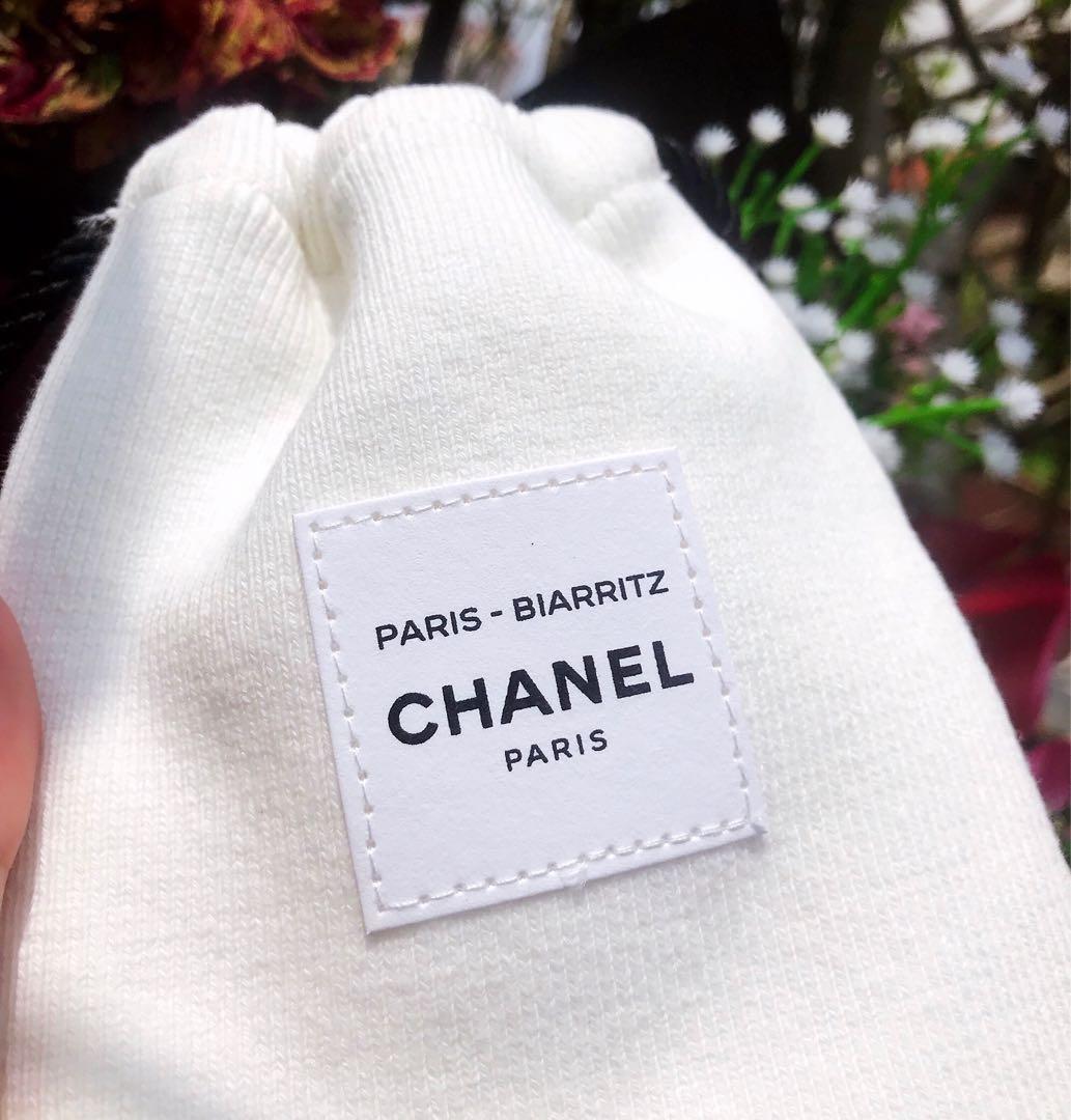 Chanel parfums pouch, Luxury, Bags & Wallets on Carousell