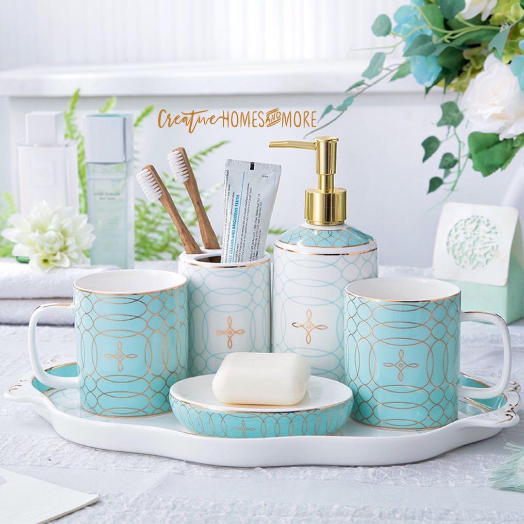 Chic Vintage Tiffany Gold Bathroom Accessories Set Of 5 Furniture Chic Vintage Tiffany Gold Bathroom