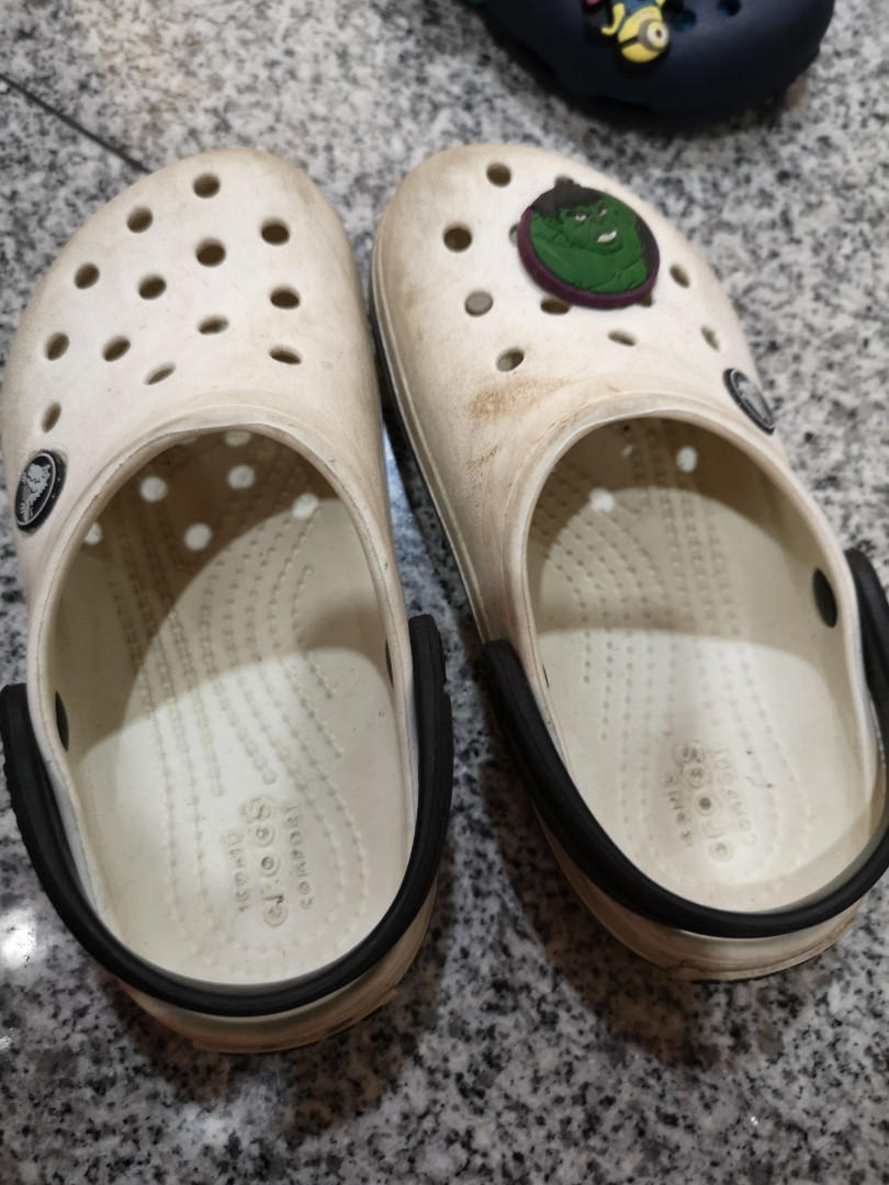 crocs size 4 youth