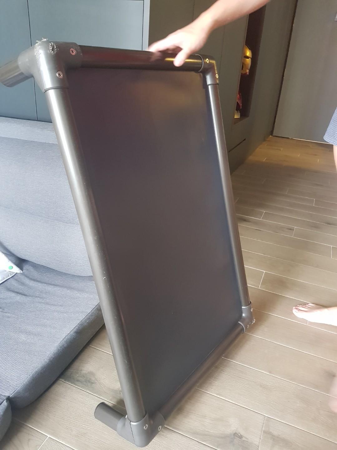 Kuranda Bed, Pet Supplies, Homes & Other Pet Accessories on Carousell