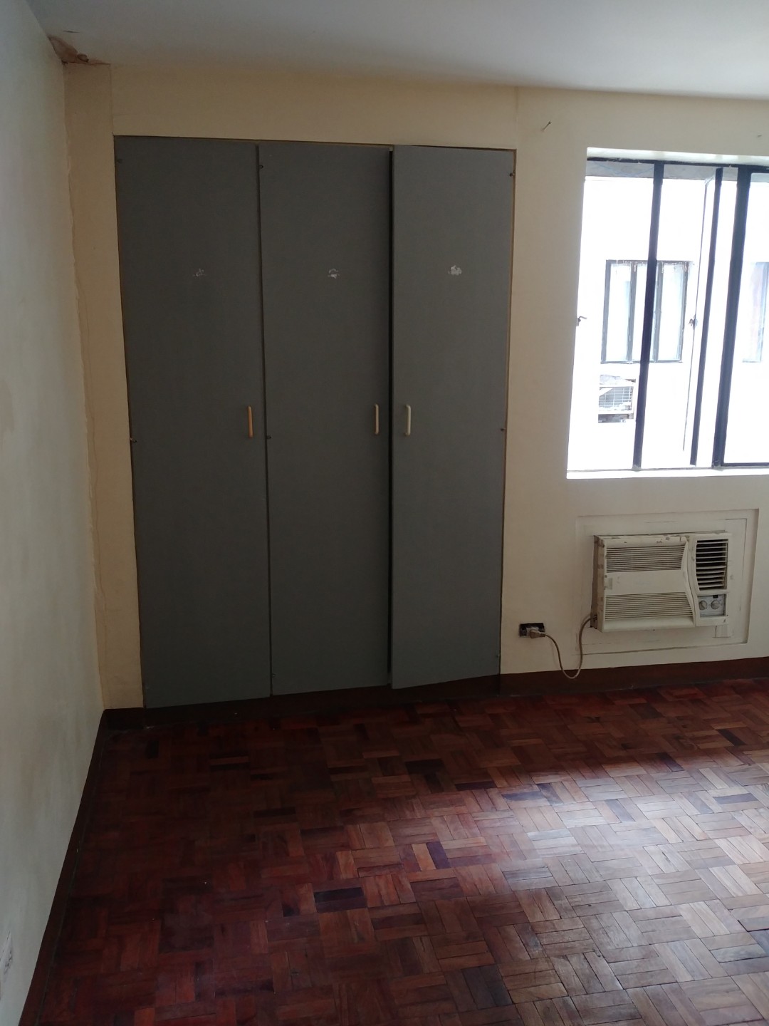 Makati Condo Sharing for Male Only