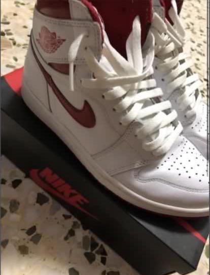 nike jordan metallic red