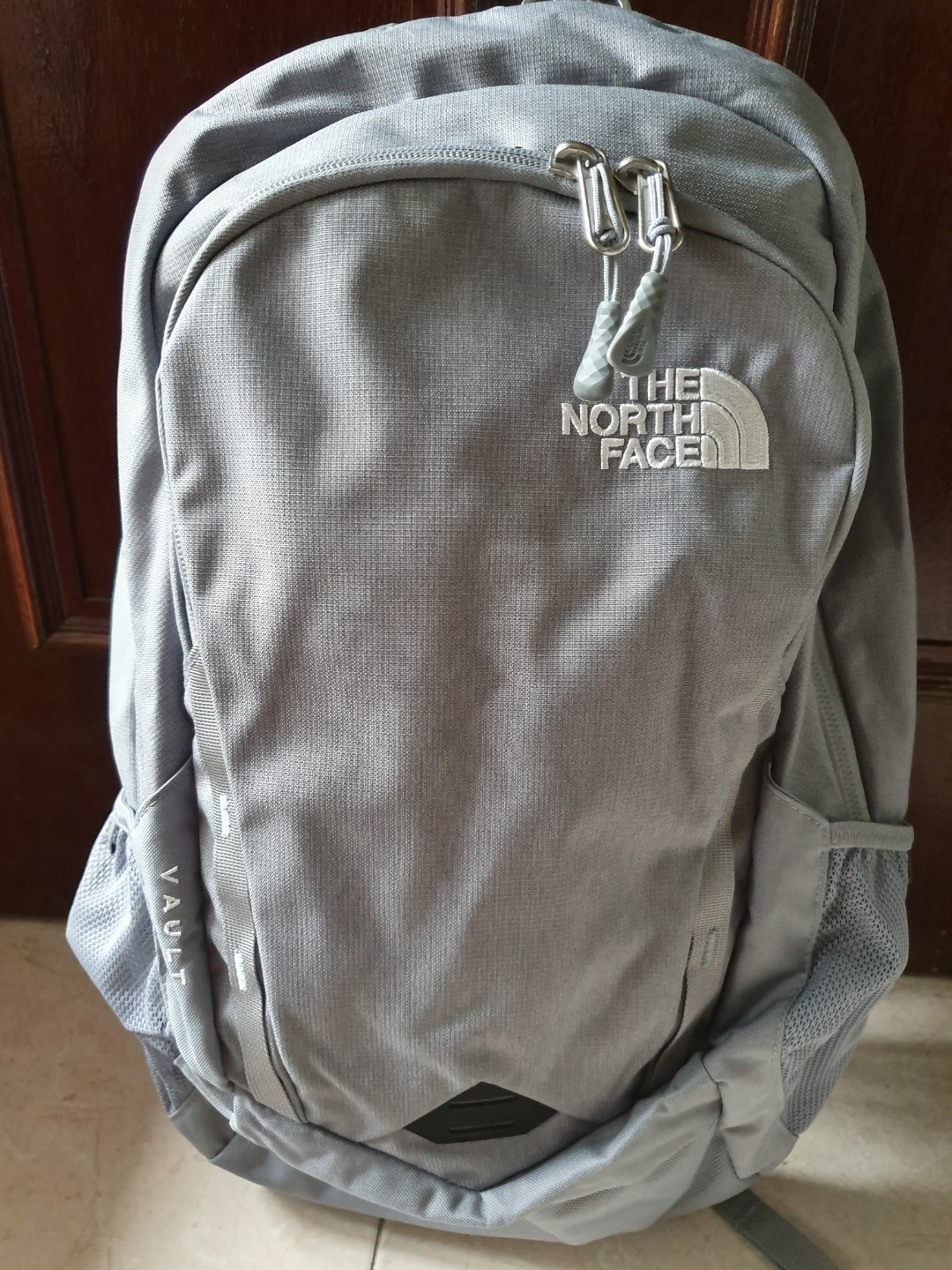 north face vault grey