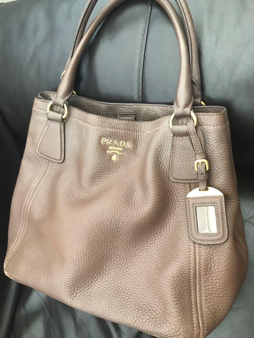 prada bags europe