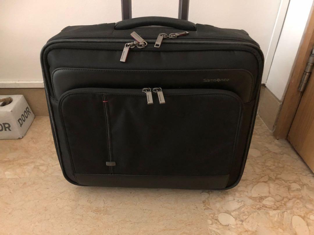 samsonite pilot bag