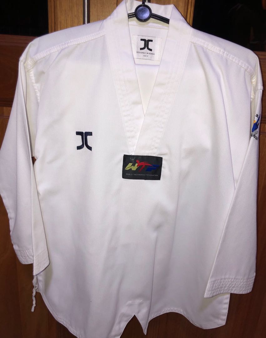 Taekwondo Gi Uniform, Sports Equipment, Sports & Games, Skates ...