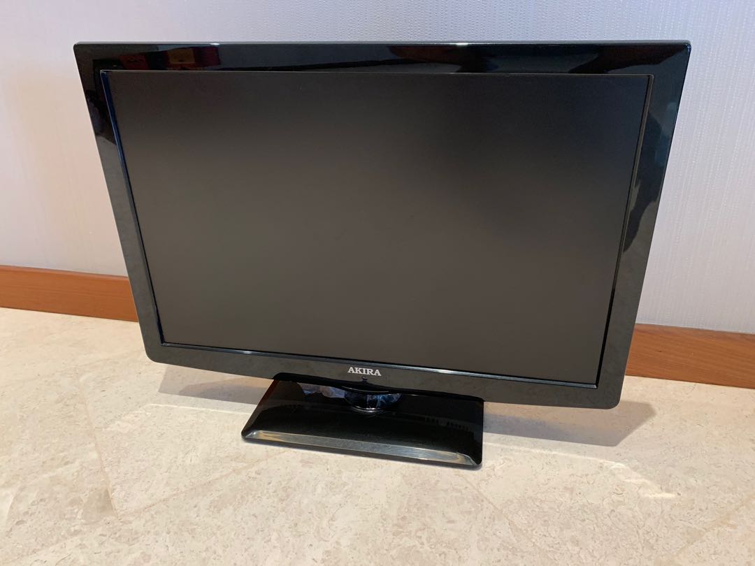 Used small TV in gd condition., TV & Home Appliances, TV