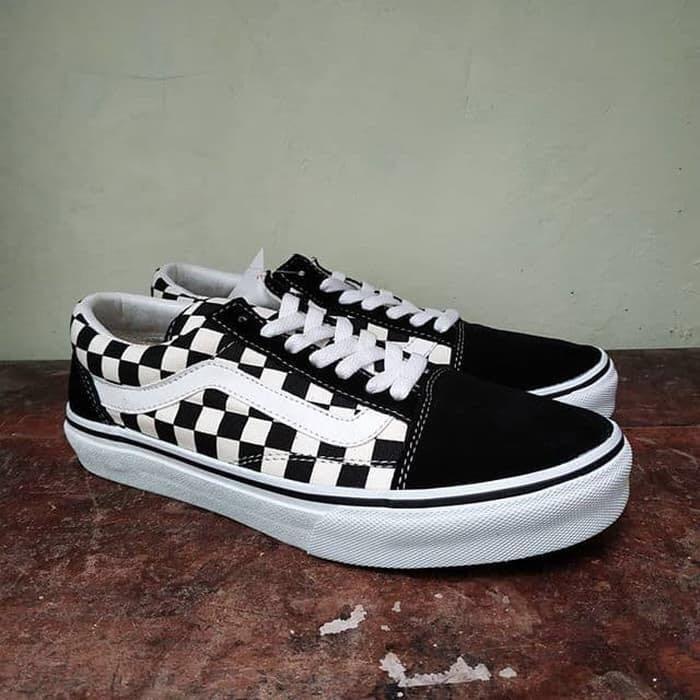 vans old skool checker board