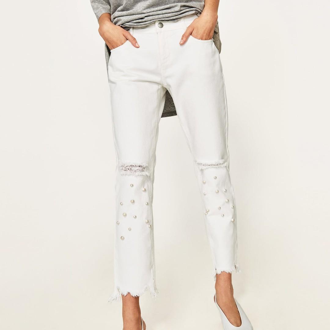 white jeans ripped