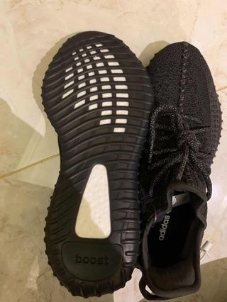 YEEZY BOOST 350 v2 BLACK REFLECTIVE SIZE 11 eBay