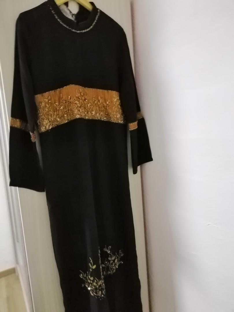 Abaya With Gold Embellishments Women S Fashion Muslimah Fashion