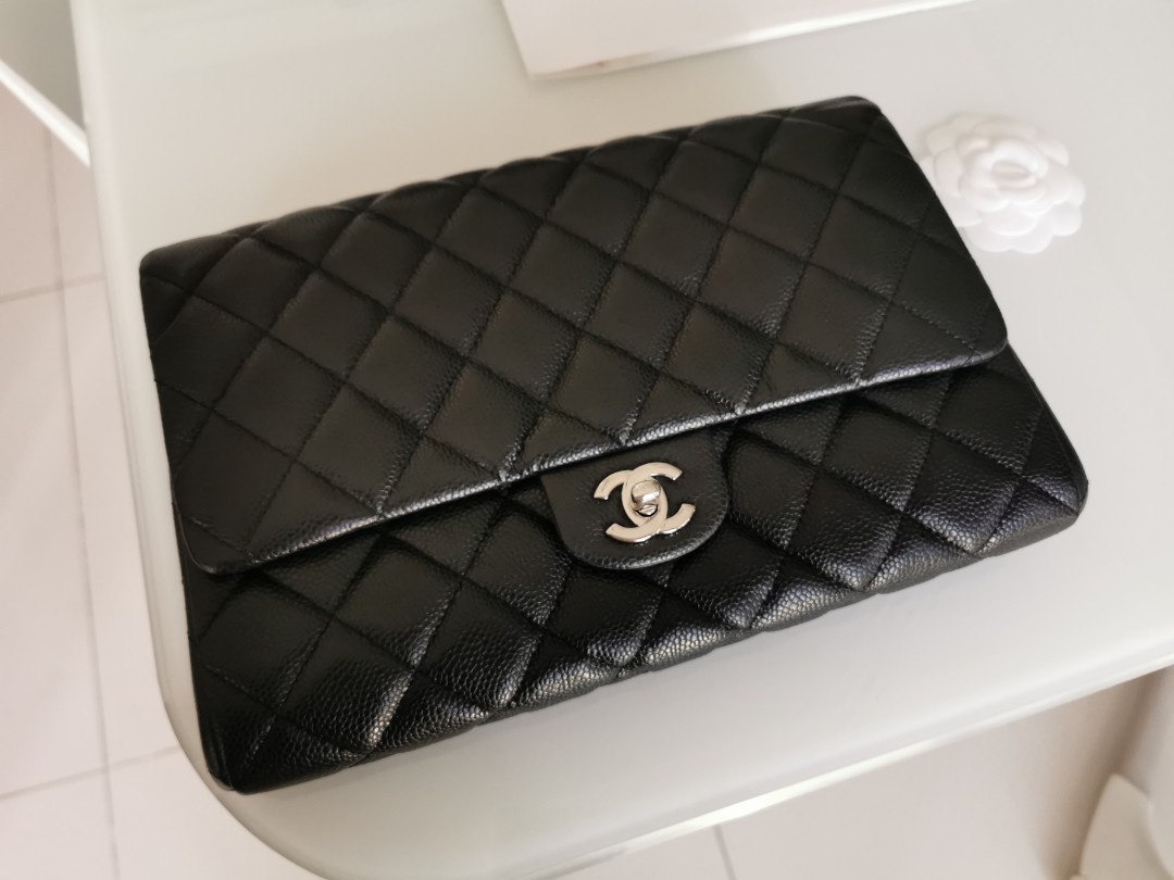 Chanel Classic Clutch bag on the Chain, Luxury, Bags & Wallets on Carousell