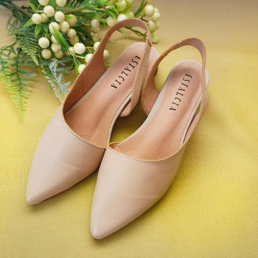 comfortable slingback flats