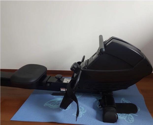 Crane fitness rowing clearance machine