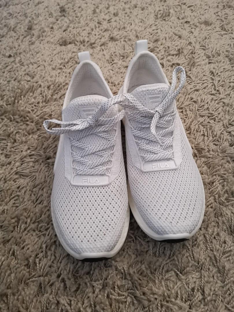 where to buy running shoes near me