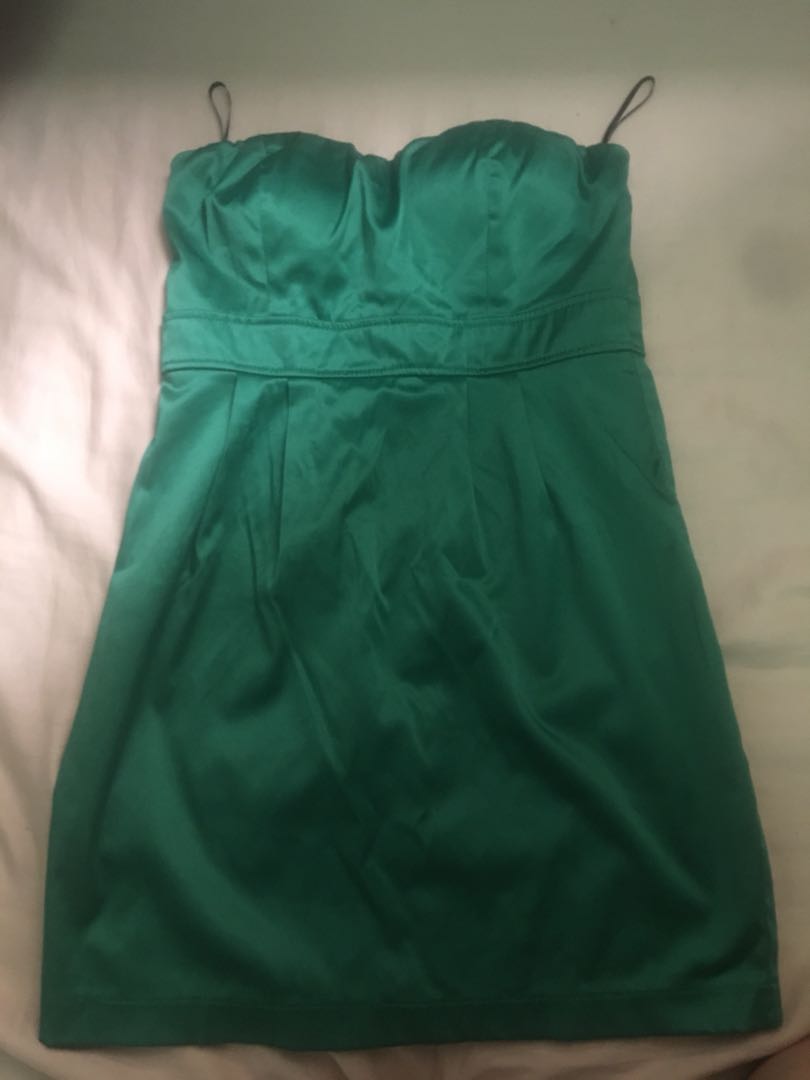 emerald green dress cocktail