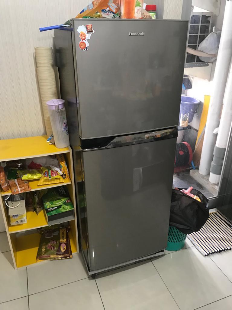 Kulkas 2 Tu Panasonic Nr B229n Kitchen Appliances Di Carousell