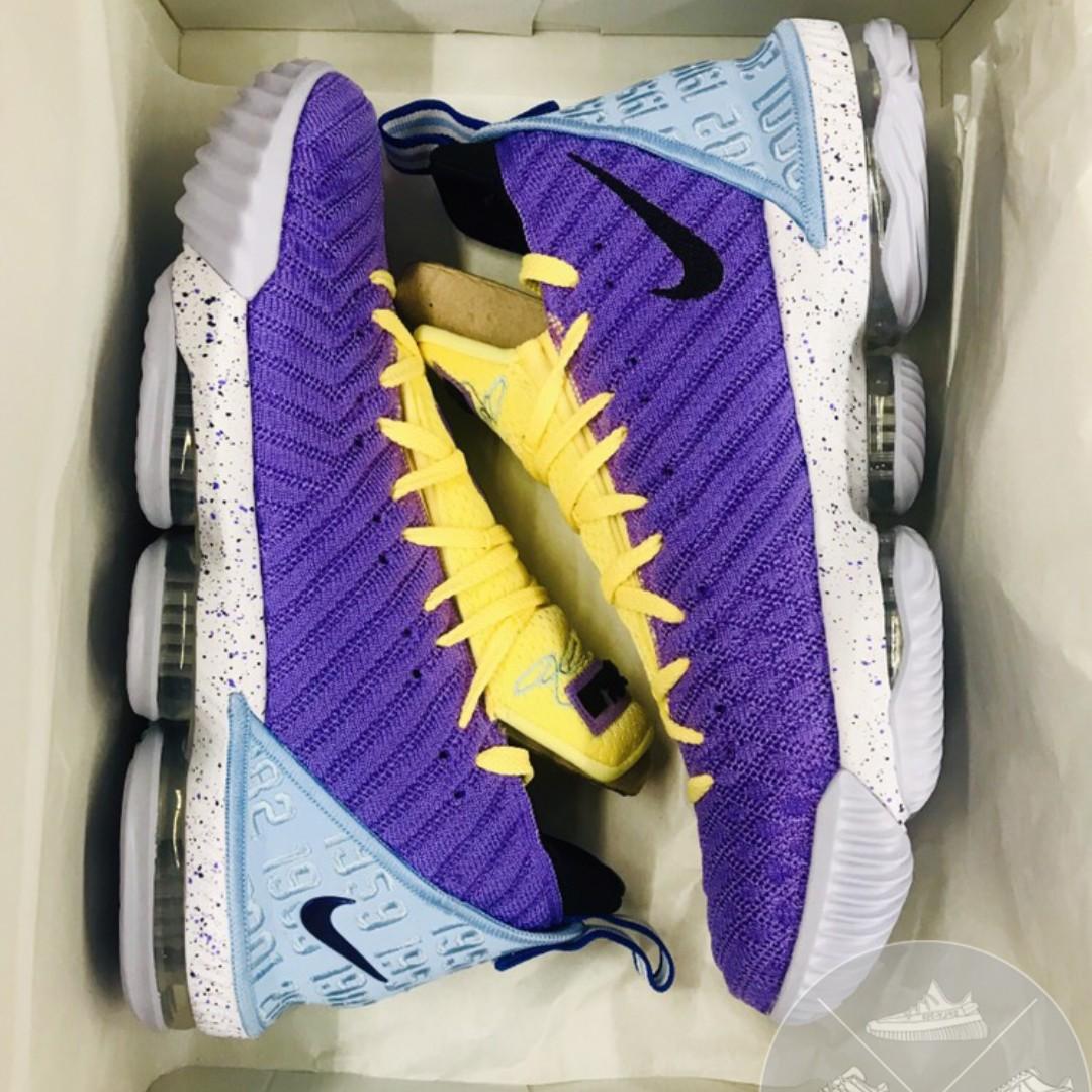 Lebron 16 store heritage