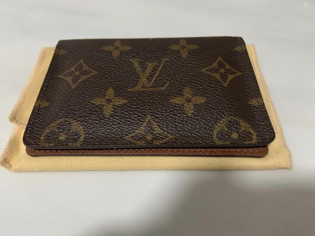 Lot 296 - Louis Vuitton Monogram Bi-Fold Card Holder