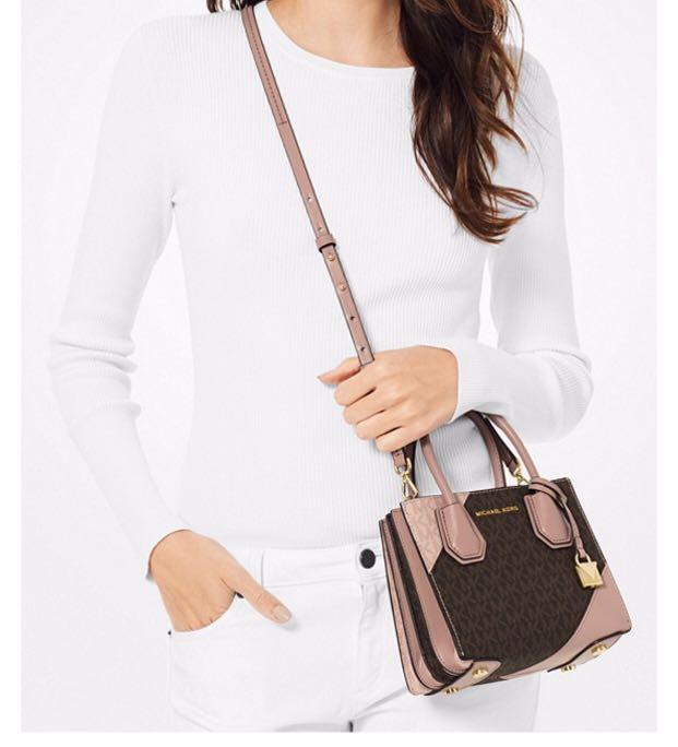 Europa regulere Flyvningen Michael Kors (UK) Bag Small Size, Women's Fashion, Bags & Wallets, Tote Bags  on Carousell