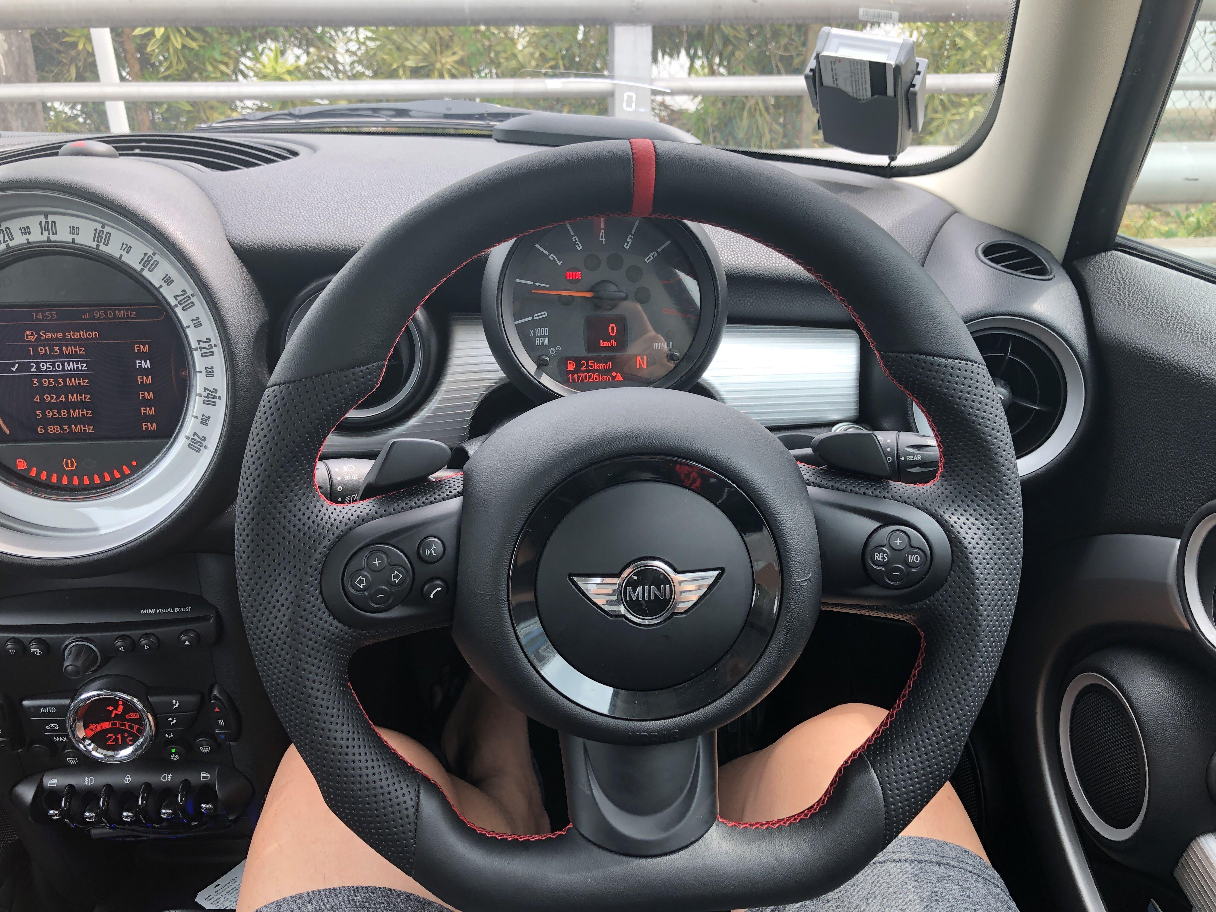 Mini cooper flat on sale bottom steering wheel
