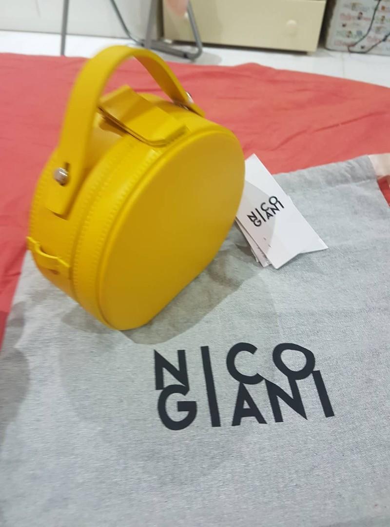 Nico Giani mini circle bag