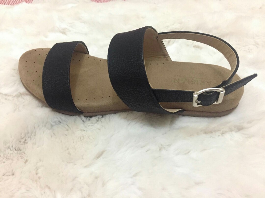 Parisian comfy sandals clearance