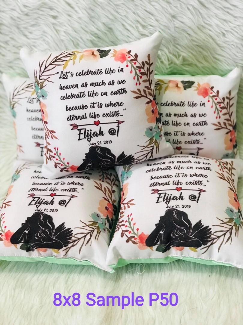 Personalized pillow top souvenir
