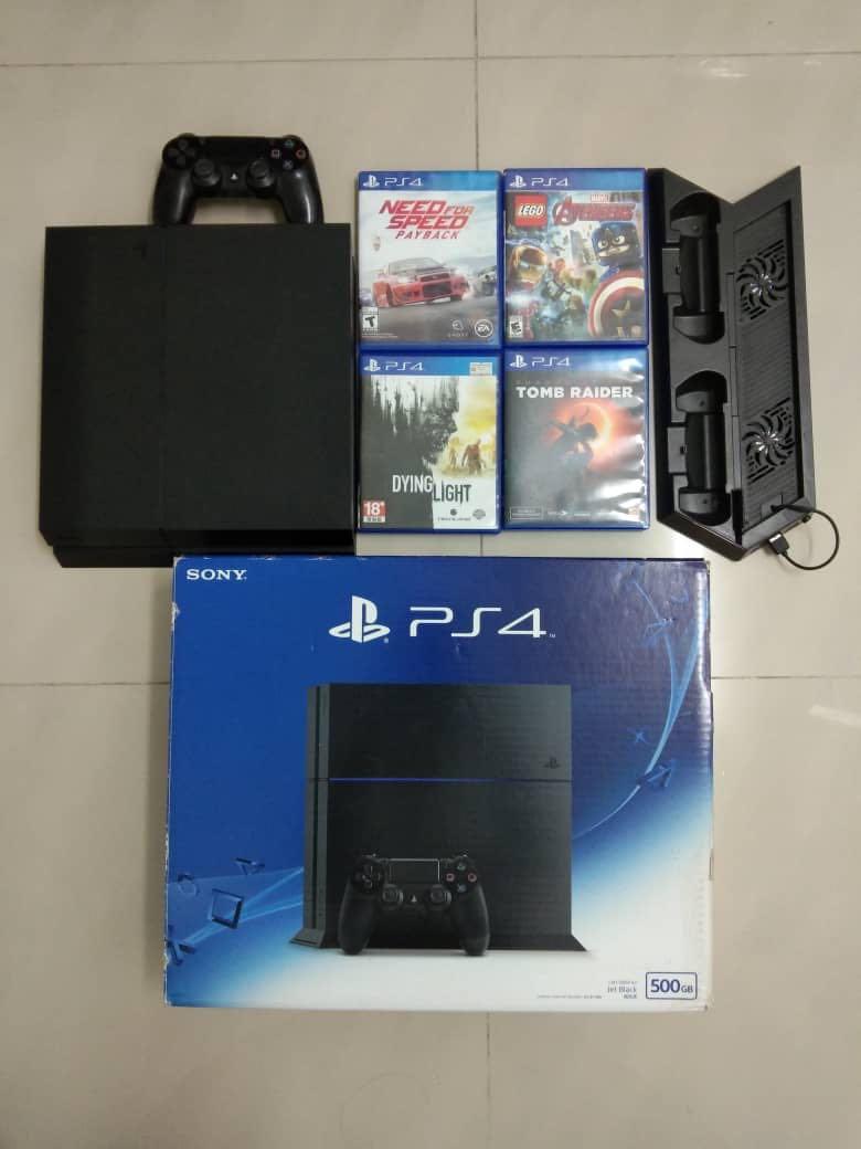 PS4 Fat Black 500GB Video Gaming Video Game Consoles
