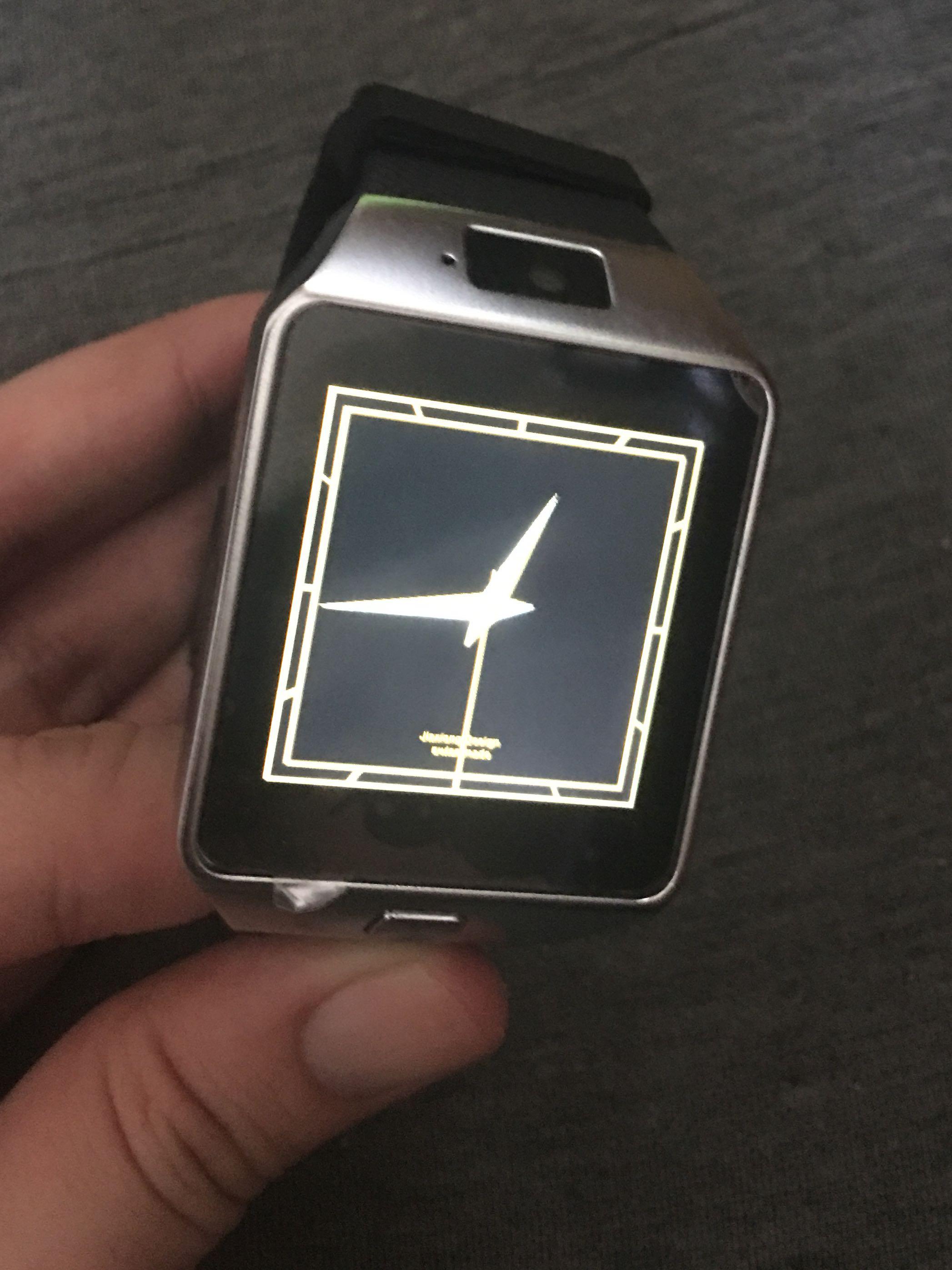 Qw09 Smart Watch 智能手錶 電子產品 電話 平板電腦裝飾 Carousell