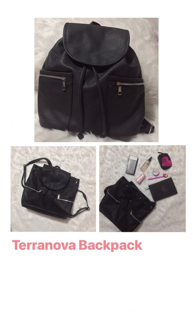 Green Terranova Bucket Galleon Bag by ro | Fashion, Women, Strong women