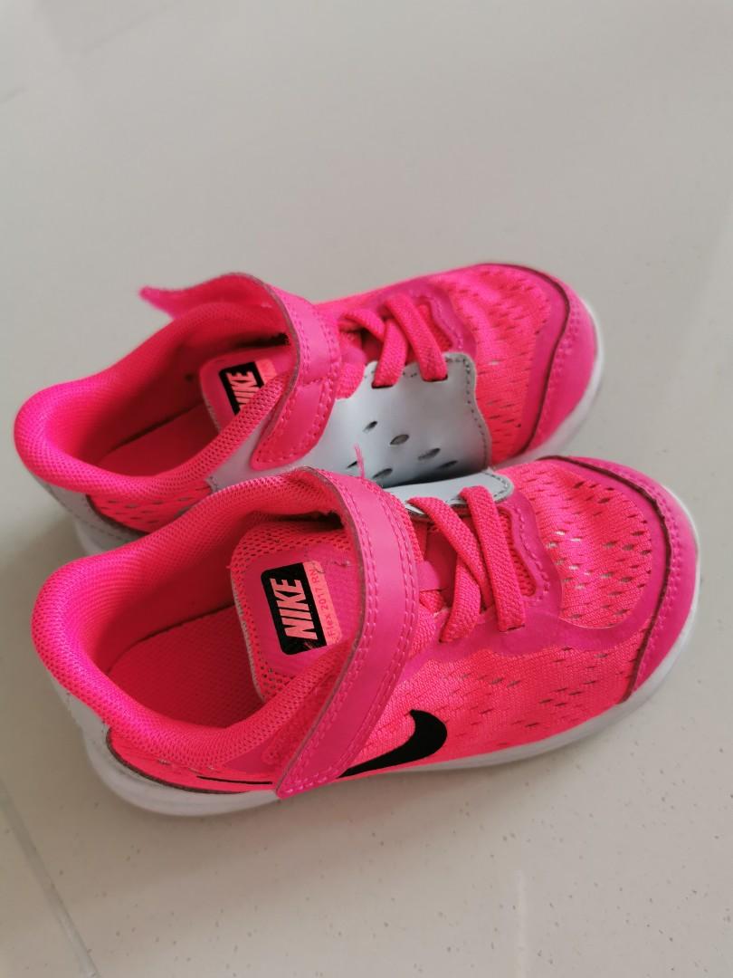 nike shoes for 1 year old girl