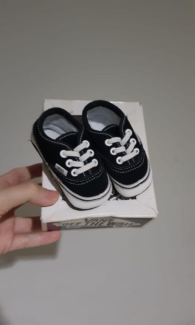 Vans Baby Shoes Sepatu Bayi Bayi Anak Baju Bayi Di Carousell