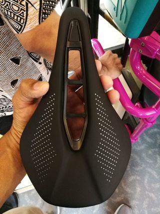 Saddle