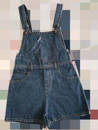 (Category: ) located in . Submitted by fifth_avenue_shop_mnl (Listing ID 236920401, Image 1). Description: .