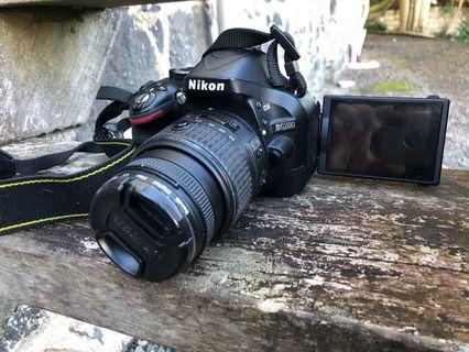 Nikon D5200 - Good Condition - Extras - Keen On Swap