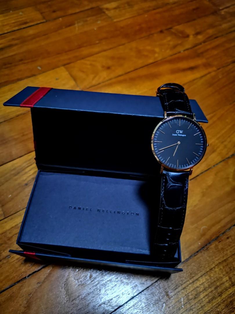 Daniel Wellington Watch B40R5 Black Sheffield Mobile Phones Gadgets Wearables Smart Watches on Carousell