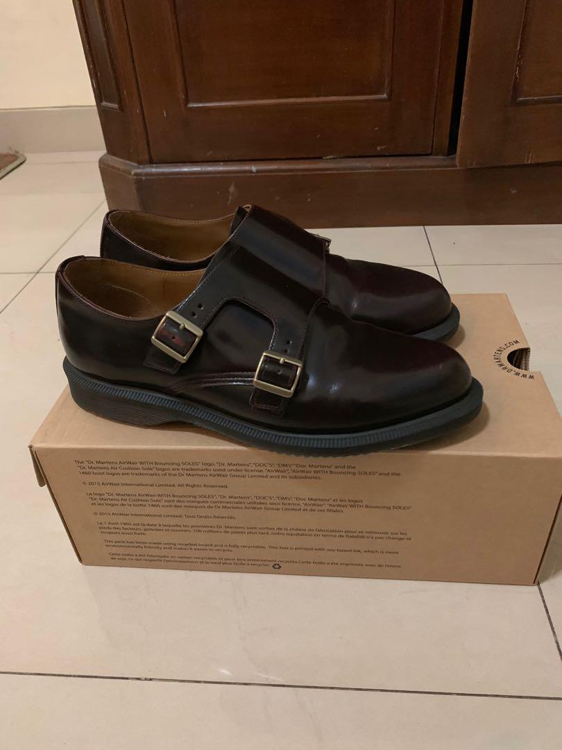 Dr. Martens Pandora Cherry Red, Fesyen Pria, Sepatu , Sepatu Formal di  Carousell