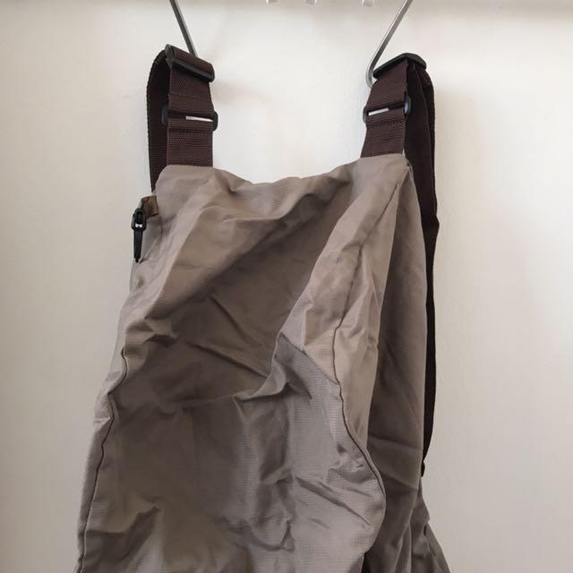 Foldable backpack (Category: Tote Bags) located in Singapore. Submitted by dmlpixie (Listing ID 236859085, Image 2). Description: .
