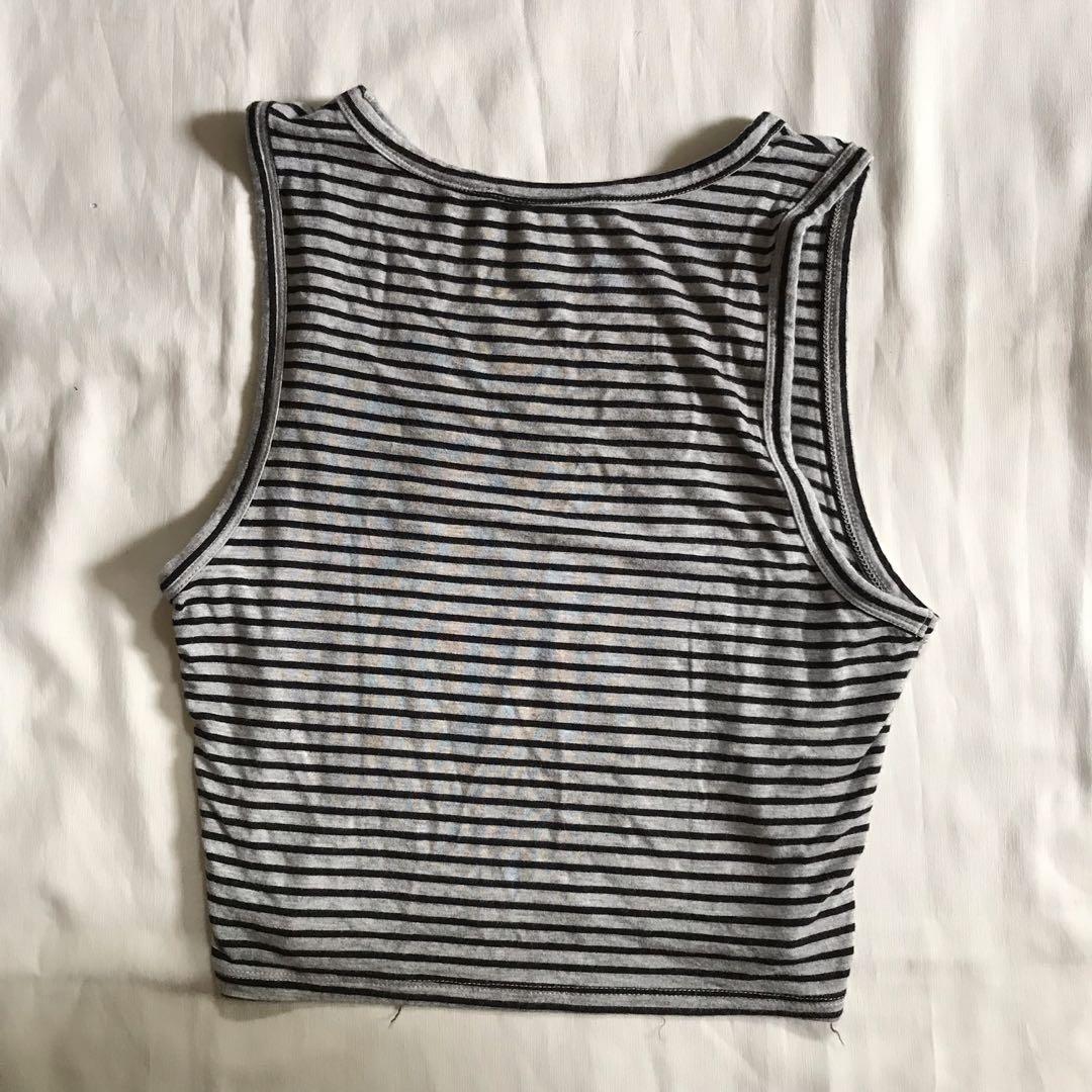Forever 21 striped sleeveless crop top (Category: Sleeveless) located in Manila. Submitted by boldcloset (Listing ID 236944274, Image 3). Description: Forever 21 Striped sleeveless crop top - gray and black stripes - fits s/m - payment via bdo(deposit).