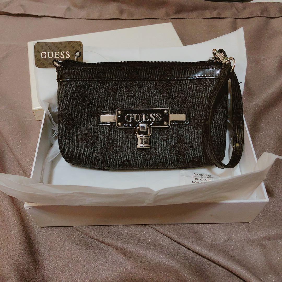 guess clutch bag